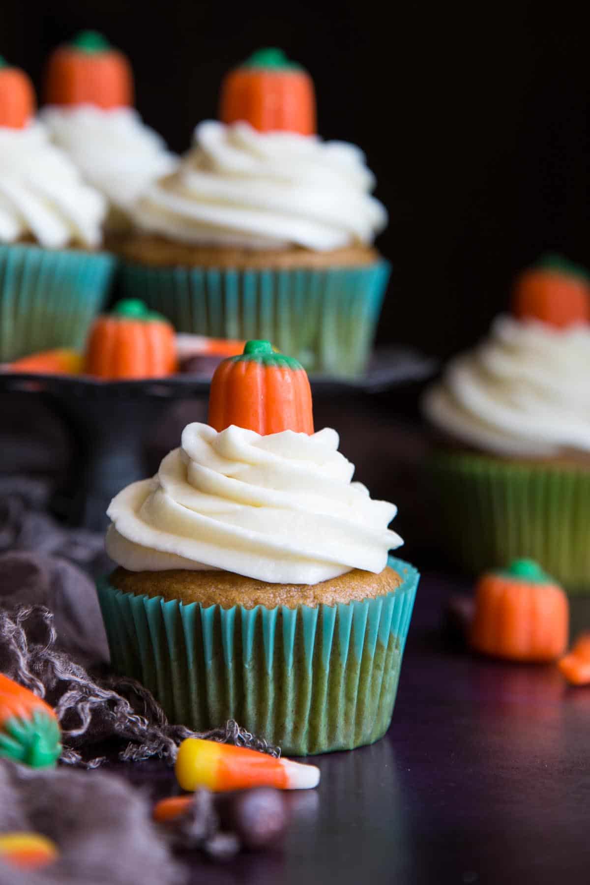 My pumpkin cupcakes recipe decorated with mellowcreme pumpkins.