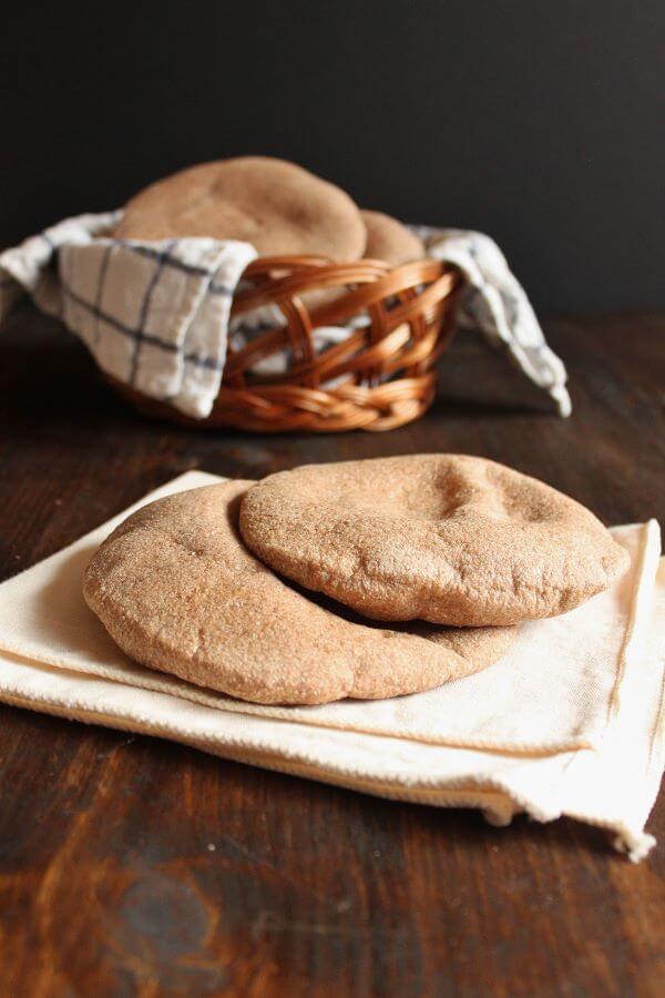 Whole Wheat Pita Bread | wildwildwhisk.com