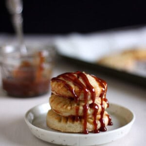 Cute little cookie like Dulce de Leche Petite Pie made with flaky buttery crust and oozing with homemade Dulce de Leche goodness! | wildwildwhisk.com
