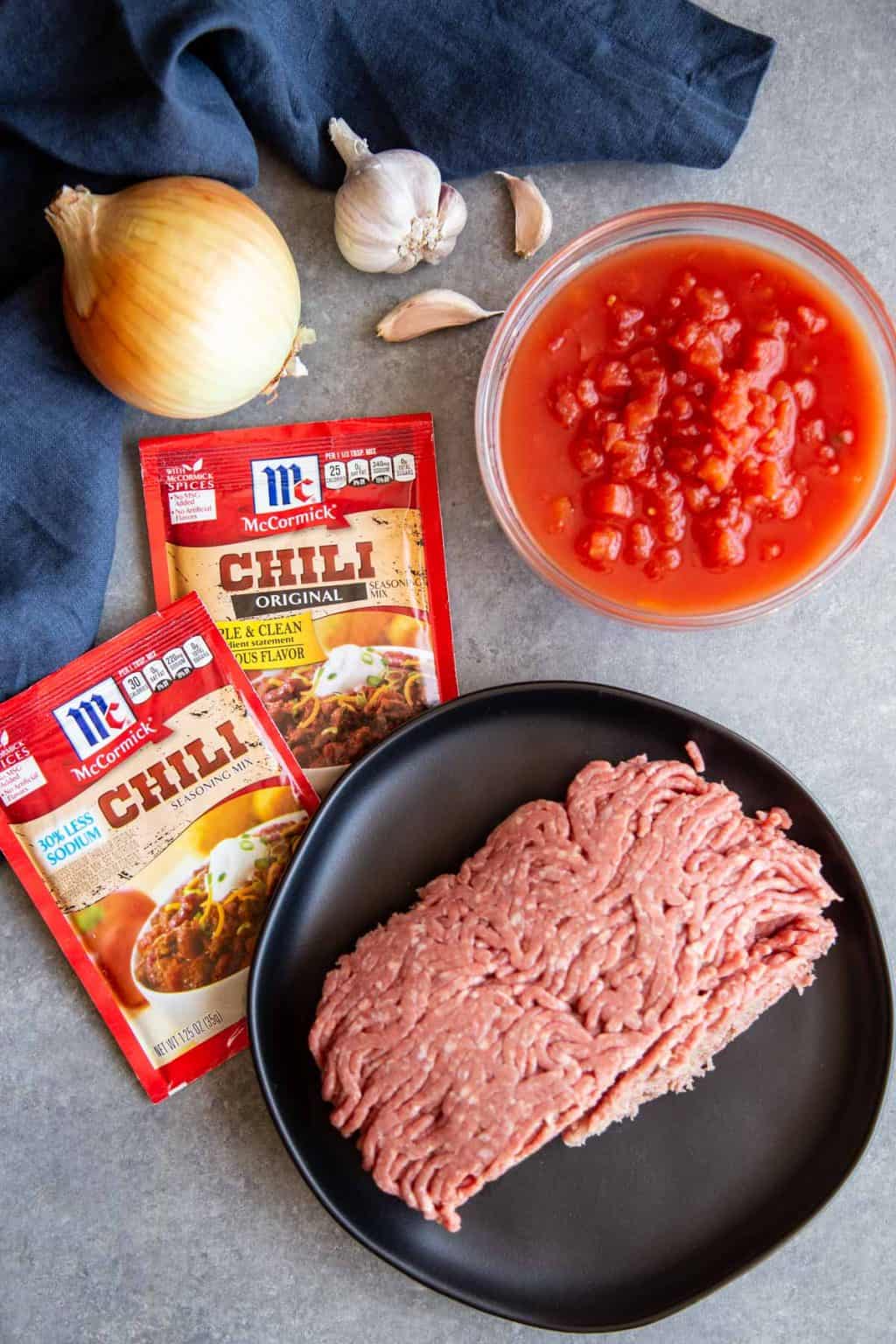 Beef Chili Pan (Deep Fried Chili Bread) Wild Wild Whisk